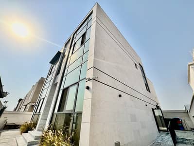 4 Bedroom Villa for Sale in Hoshi, Sharjah - 8951307f-9d3f-45dc-8f9e-fb0cfcae19db. jpg 4 Bedroom Villa for Sale in Hoshi, Sharjah - 8951307f-9d3f-45dc-8f9e-fb0cfcae19db. jpg