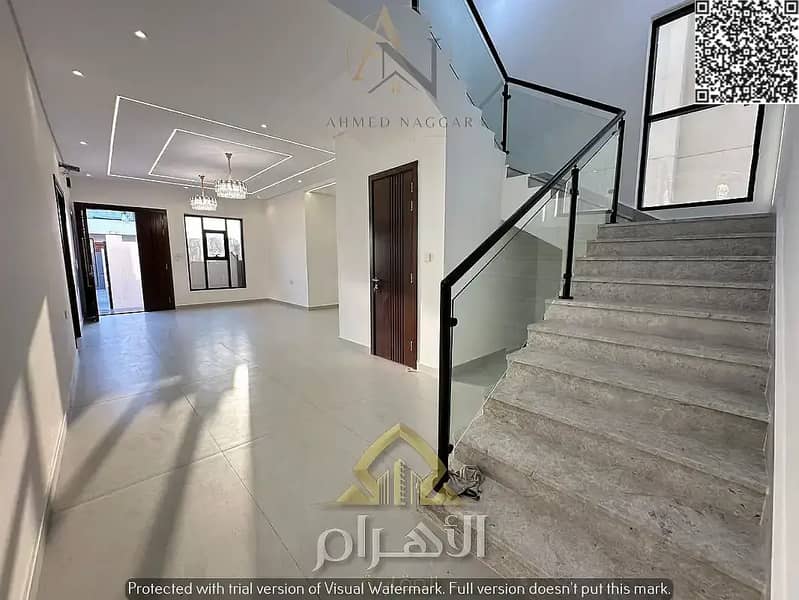 2 851409902-1066x800. webp