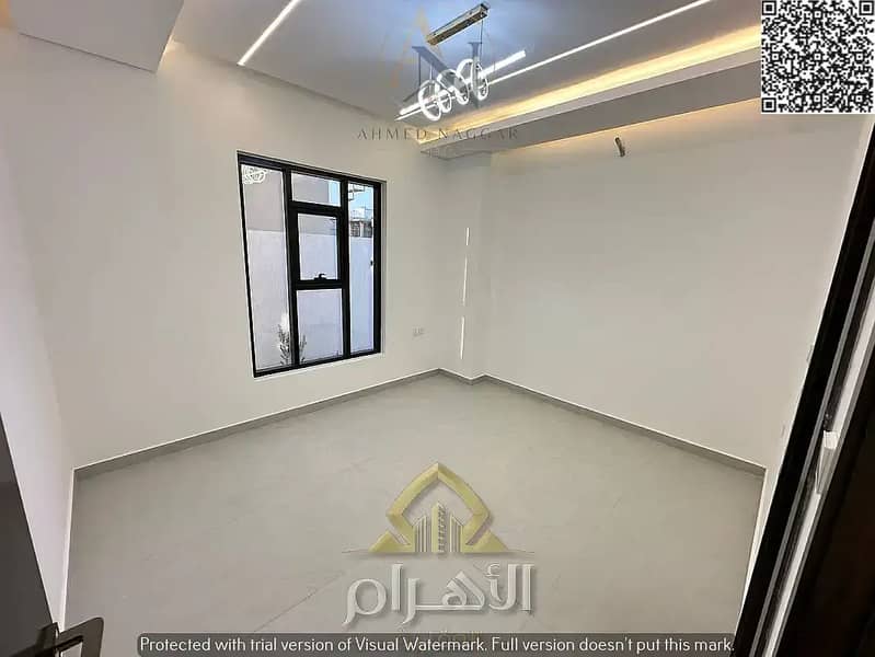 7 851409908-1066x800. webp
