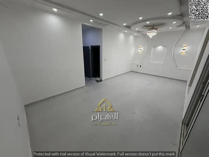 14 851415571-1066x800. webp