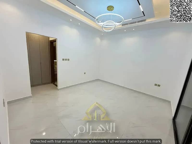 19 851415580-1066x800. webp