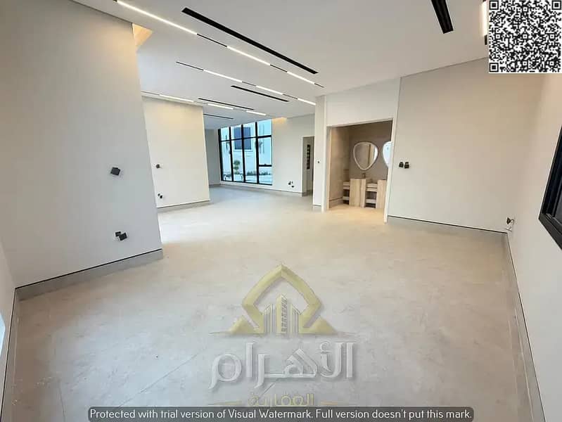 3 850069715-1066x800. webp