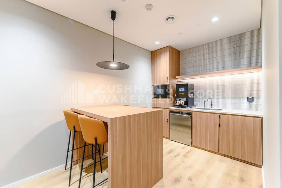 22 Pantry-1. jpg