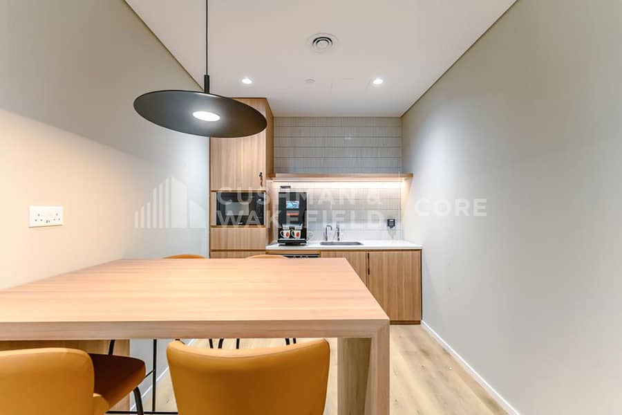 23 Pantry-2. jpg
