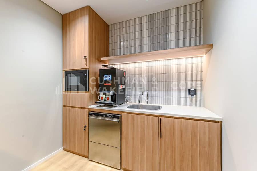 24 Pantry-3. jpg