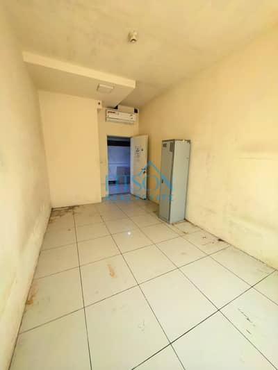 Labour Camp te Huur in Jebel Ali, Dubai - 52d414f5-ff57-4b82-b2ff-e1bd05cea436. jpeg Labour Camp te Huur in Jebel Ali, Dubai - 52d414f5-ff57-4b82-b2ff-e1bd05cea436. jpeg