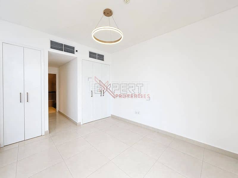 9 Image 9