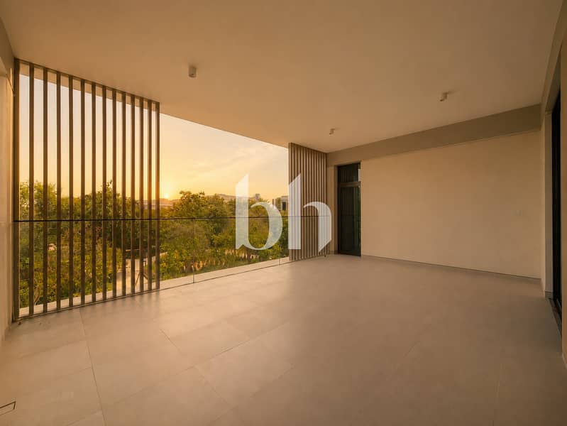 12 images image img