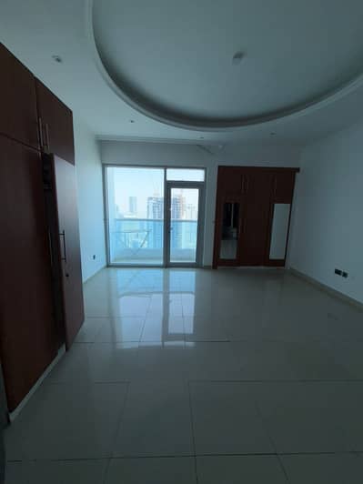 3 Bedroom Flat for Rent in Al Majaz, Sharjah - WhatsApp Image 2026-07-13 at 11.05. 55 PM (1). jpeg 3 Bedroom Flat for Rent in Al Majaz, Sharjah - WhatsApp Image 2026-07-13 at 11.05. 55 PM (1). jpeg