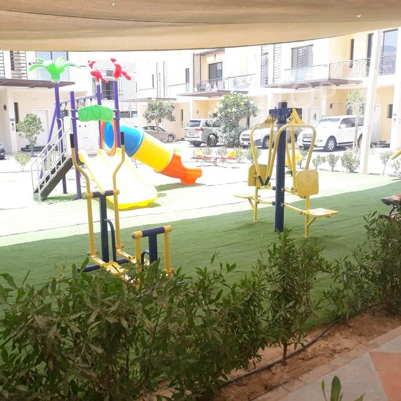 9 Kids Play Area . jpeg