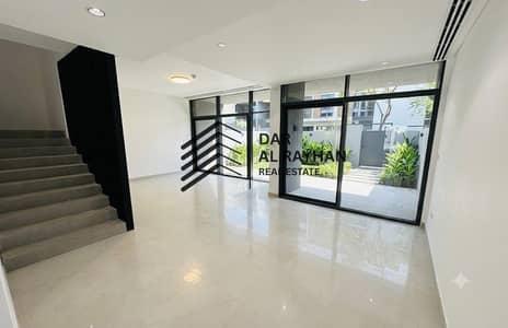4 Bedroom Townhouse for Rent in Tilal City, Sharjah - WhatsApp Image 2026-07-14 at 10.51. 25 AM. jpeg 4 Bedroom Townhouse for Rent in Tilal City, Sharjah - WhatsApp Image 2026-07-14 at 10.51. 25 AM. jpeg