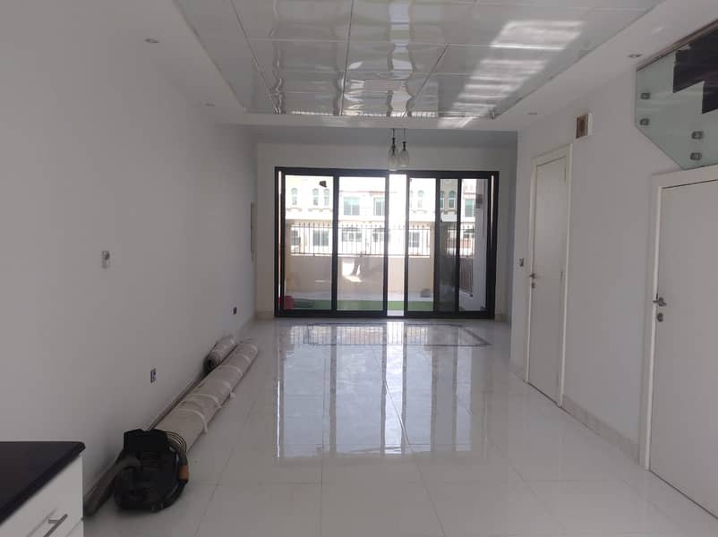 10 WhatsApp Image 2024-09-18 at 2.21. 02 PM. jpeg