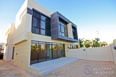 Brand New | 4 Bedroom TH-LA | Single Row Brand New | 4 Bedroom TH-LA | Single Row