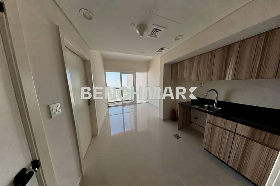 2 Golf Vita - Damac Hills 1BR -2212- Photo (5). jpeg