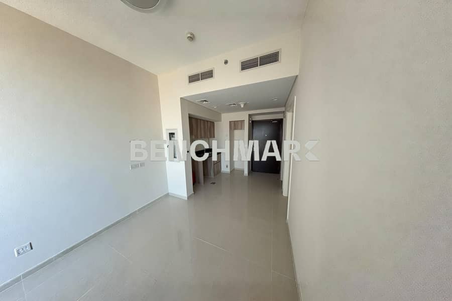 3 Golf Vita - Damac Hills 1BR -2212- Photo (4). jpeg