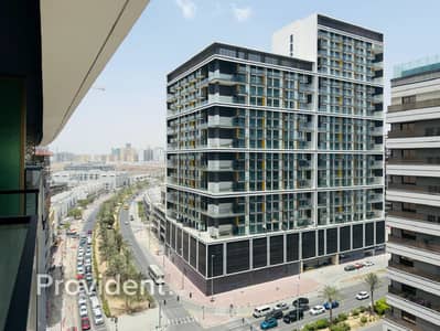 1 Camera Appartamento in Affitto a Jumeirah Village Circle (JVC), Dubai - Appartamento a Jumeirah Village Circle (JVC),JVC District 15,Binghatti Emerald, 1 camera da letto, 65000 AED - 15821461 1 Camera Appartamento in Affitto a Jumeirah Village Circle (JVC), Dubai - Appartamento a Jumeirah Village Circle (JVC),JVC District 15,Binghatti Emerald, 1 camera da letto, 65000 AED - 15821461