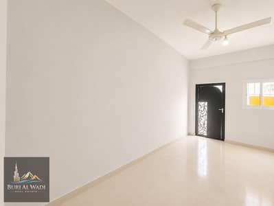 4 Camere Villa in Affitto a Al Sabkha, Sharjah - kok. jpeg 4 Camere Villa in Affitto a Al Sabkha, Sharjah - kok. jpeg