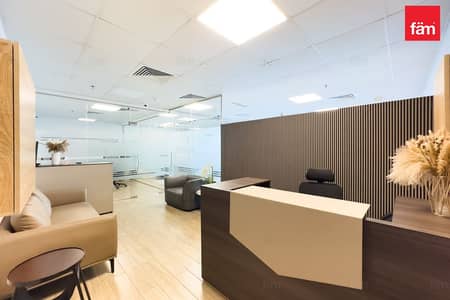 Office for Rent in Business Bay, Dubai - Vacant | High Floor | Community Expert Office for Rent in Business Bay, Dubai - Vacant | High Floor | Community Expert