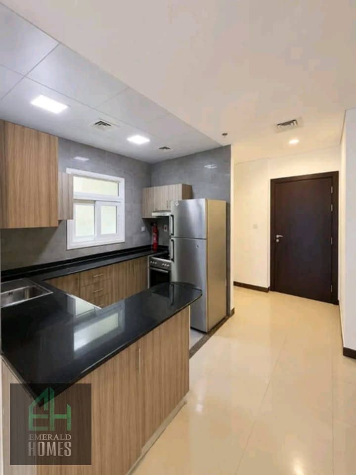 2 bd2952f8-ceda-46c7-a0b4-40257d0edc71. jpg