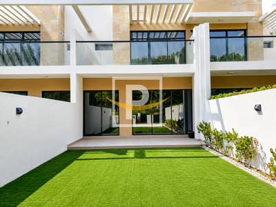 4 Camere Townhouse in affitto a DAMAC Hills, Dubai - Villetta a schiera a DAMAC Hills,The Park Villas,Topanga, 4 camere da letto, 195000 AED - 15576090 4 Camere Townhouse in affitto a DAMAC Hills, Dubai - Villetta a schiera a DAMAC Hills,The Park Villas,Topanga, 4 camere da letto, 195000 AED - 15576090