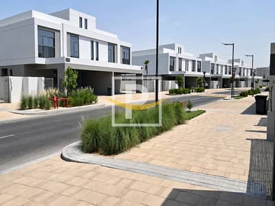 Villa de 5 chambres à à louer à Dubai South, Dubai - Villa à Dubai South，Residential District，The Pulse，The Pulse Beachfront 2, 5 chambres, 239900 AED - 15822949