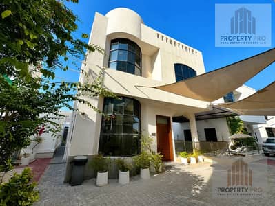 5 Schlafzimmer Villa zum zur Miete in Jumeirah, Dubai - Image 1