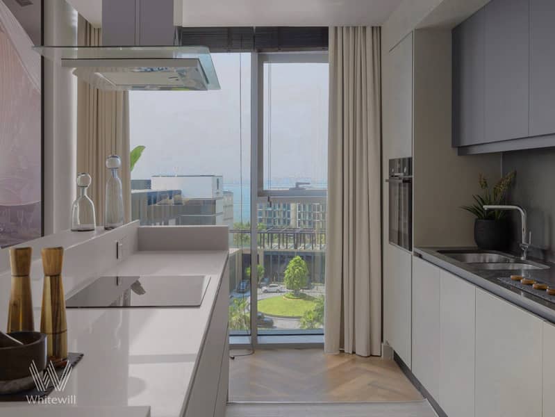 10 Kitchen_. jpg