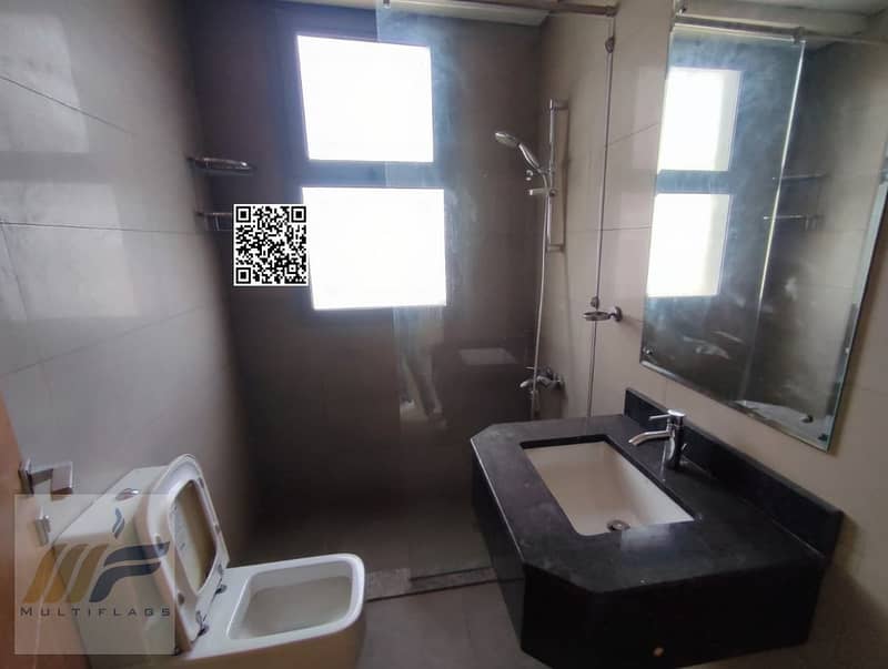 3 2ee61701-d7c7-4bd4-95fa-69e5672cc3b5. jpg