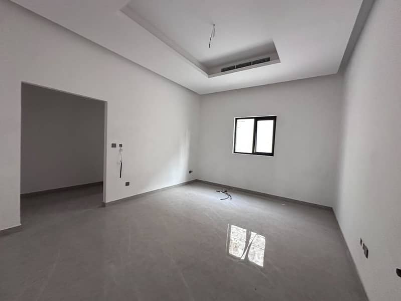 2 3bd27485-fda8-429d-865e-2beac67d9a8a. jpg