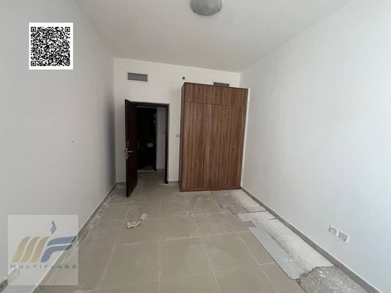 5 2cfdc8ab-8fb9-4ac3-bdde-9d8a04fd939d. jpg