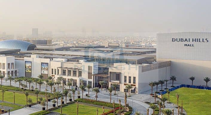 28 Dubai Hills Mall. jpg