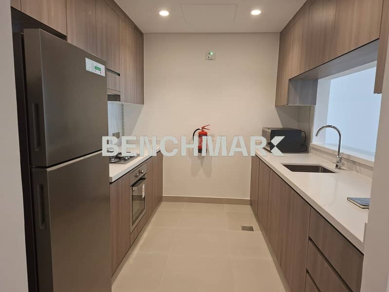 9 Yas Gold Colelction 1BR -513 Actual Photo (7). jpeg