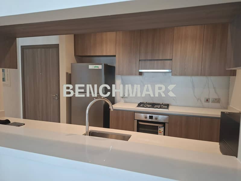 10 Yas Gold Colelction 1BR -513 Actual Photo (6). jpeg