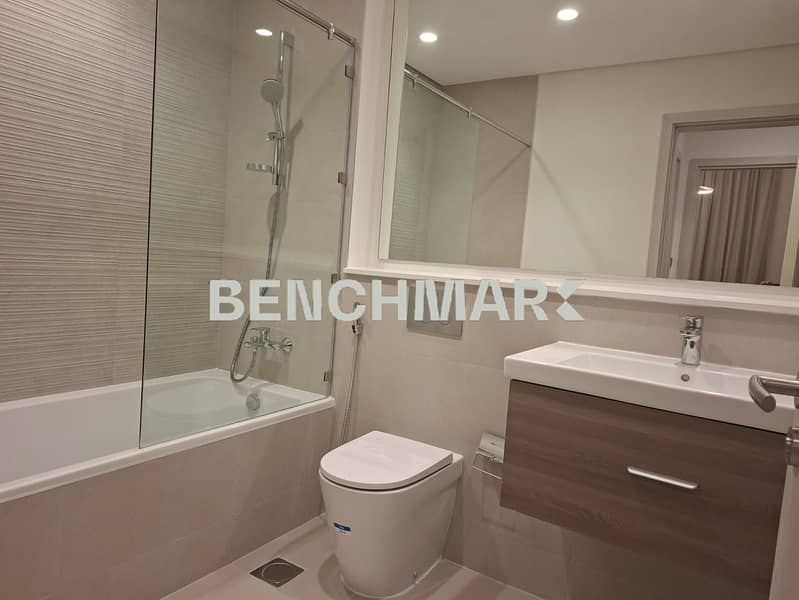 11 Yas Gold Colelction 1BR -513 Actual Photo (2). jpeg