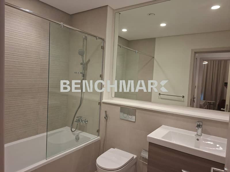 12 Yas Gold Colelction 1BR -513 Actual Photo (13). jpeg