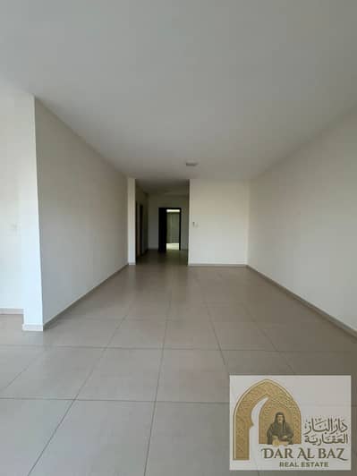 3 Bedroom Flat for Rent in Al Majaz, Sharjah - WhatsApp Image 2026-04-23 at 07.22. 21 (1). jpeg 3 Bedroom Flat for Rent in Al Majaz, Sharjah - WhatsApp Image 2026-04-23 at 07.22. 21 (1). jpeg