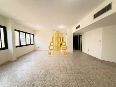 4 Camere Appartamento in Affitto a Al Najda Street, Abu Dhabi - WhatsApp Image 2026-07-14 at 12.45. 03 PM. jpeg 4 Camere Appartamento in Affitto a Al Najda Street, Abu Dhabi - WhatsApp Image 2026-07-14 at 12.45. 03 PM. jpeg