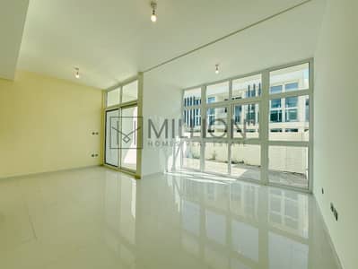 3 Bedroom Townhouse for Rent in DAMAC Hills 2 (Akoya by DAMAC), Dubai - WhatsApp Image 2026-07-14 at 9.43. 41 AM (1). jpeg 3 Bedroom Townhouse for Rent in DAMAC Hills 2 (Akoya by DAMAC), Dubai - WhatsApp Image 2026-07-14 at 9.43. 41 AM (1). jpeg
