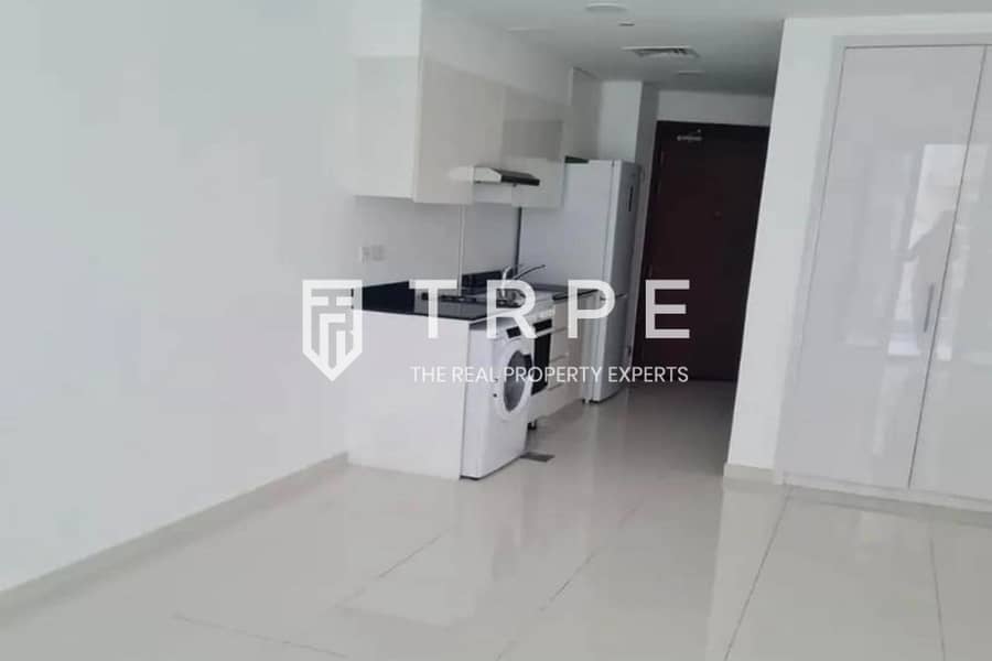 Wohnung in DAMAC Hills 2 (Akoya by DAMAC),Viridis Residence and Hotel Apartments,Viridis Tower C, 410000 AED - 15825751 Wohnung in DAMAC Hills 2 (Akoya by DAMAC),Viridis Residence and Hotel Apartments,Viridis Tower C, 410000 AED - 15825751
