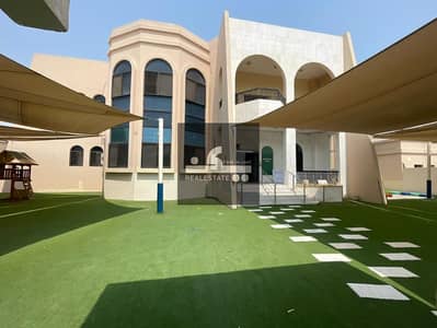 Villa zum zur Miete in Al Sa'adah, Abu Dhabi - 0c73a0c3-99a2-4223-9431-ccceed9cc439. jpg Villa zum zur Miete in Al Sa'adah, Abu Dhabi - 0c73a0c3-99a2-4223-9431-ccceed9cc439. jpg
