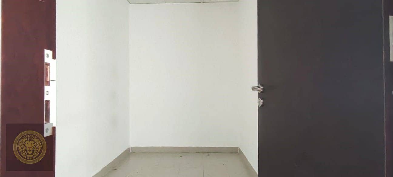 5 c446b589-255a-4307-9fff-28f2c68b01b0. jpg