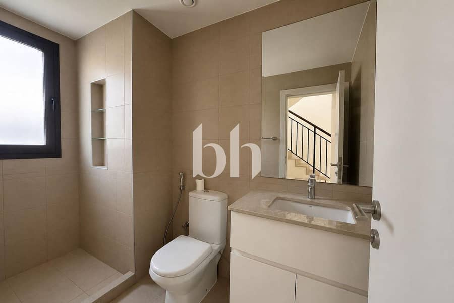 12 images image img