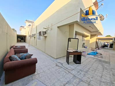 Villa de 8 chambres à à louer à Al Sabkha, Sharjah - 197963. jpg Villa de 8 chambres à à louer à Al Sabkha, Sharjah - 197963. jpg