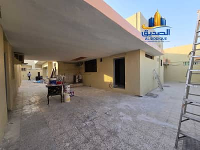 Villa de 8 chambres à à louer à Al Sabkha, Sharjah - 1000590079. jpg Villa de 8 chambres à à louer à Al Sabkha, Sharjah - 1000590079. jpg