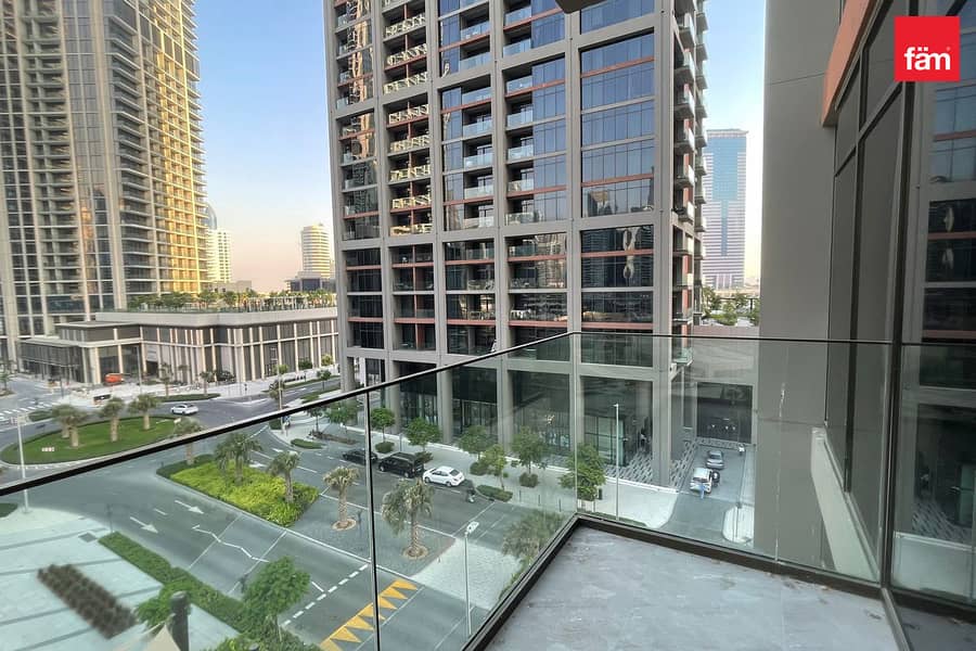 Iconic Skyline Views | Corner Layout | Best Value Iconic Skyline Views | Corner Layout | Best Value