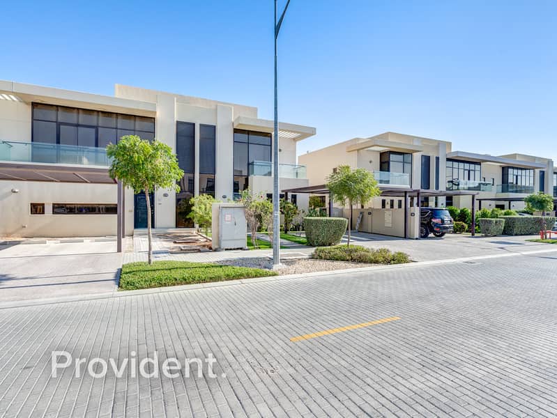 Corner Unit | THM Layout | Ready to Move Corner Unit | THM Layout | Ready to Move