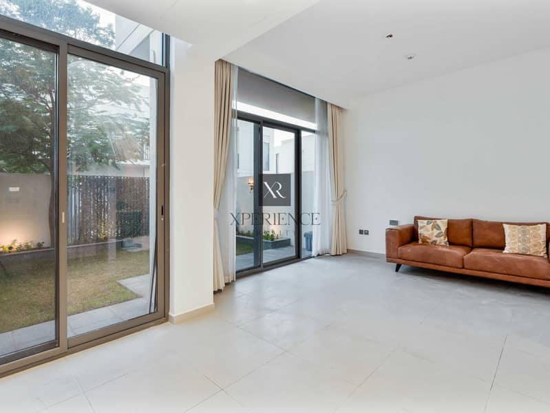 8 A-5. jpg