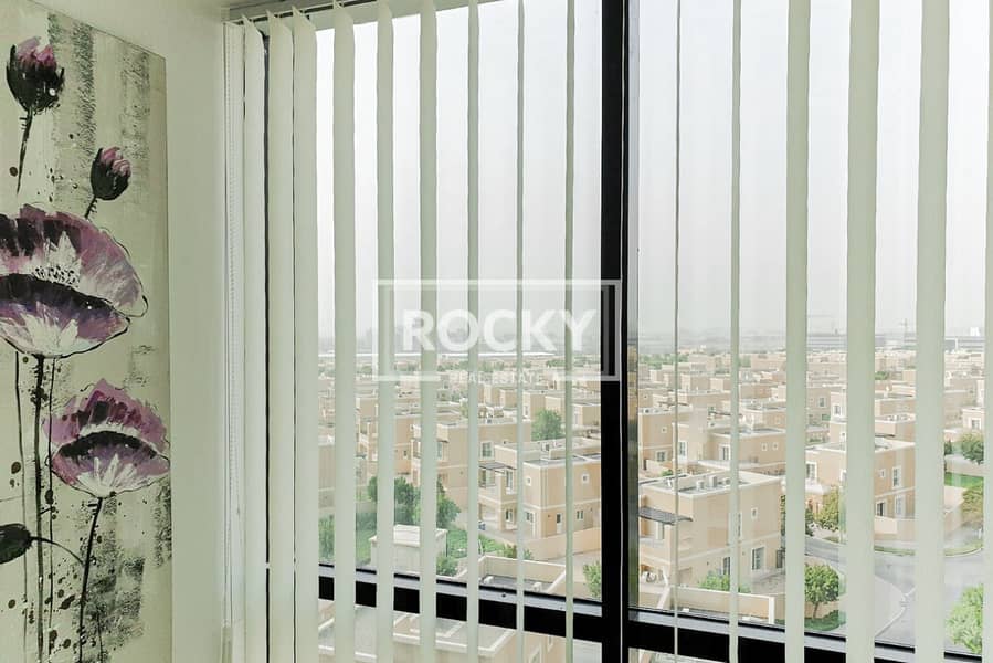 2 Apricot Tower - Office --2. jpg
