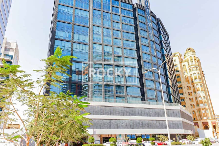 8 Apricot Tower - Office --8. jpg