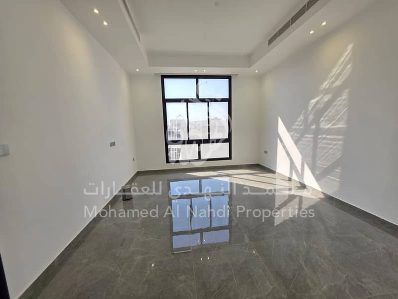 7 6b028fe9-2c5e-4dd3-b2fd-edca6899acc7. jpg